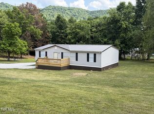 345 Us Highway 421, Pennington Gap, VA 24277