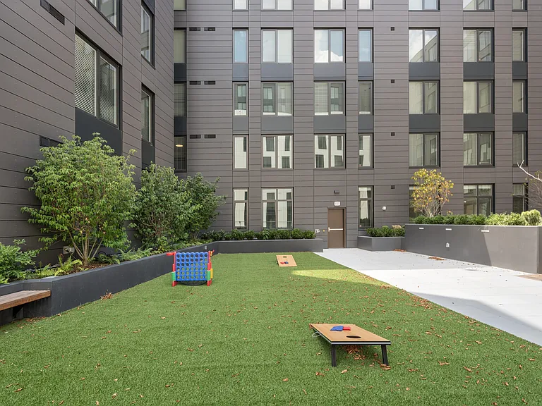 Union on Knox - Student Housing — Photo 26