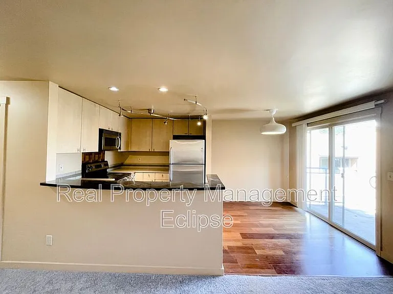 8244 126th Ave NE #B301 — Photo 10