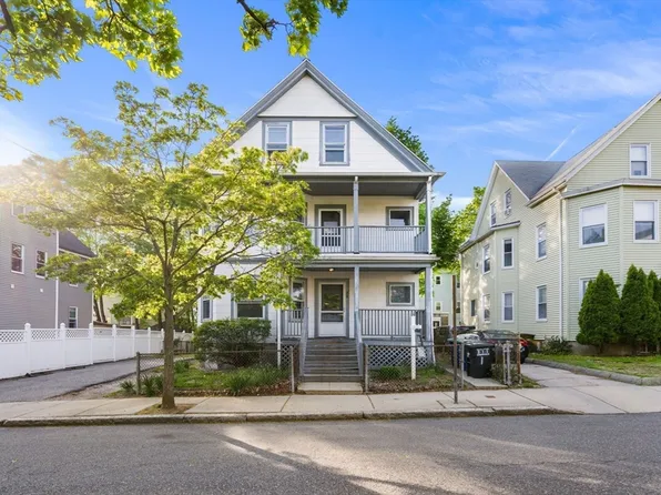 29 Victoria St, Somerville, MA 02144