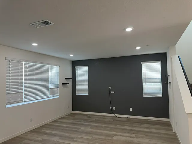 572 Willow Bnd — Photo 10