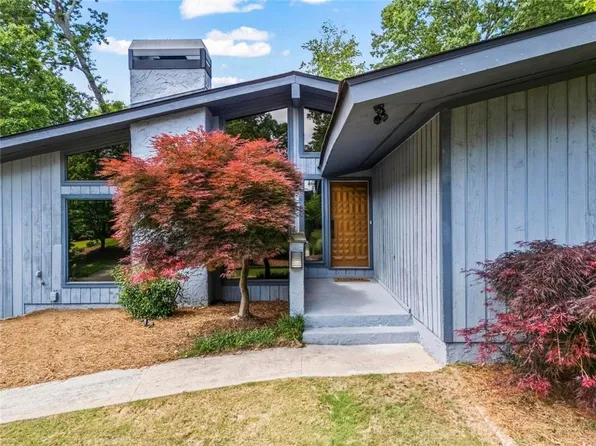 5148 Stratham Dr, Atlanta, GA 30338
