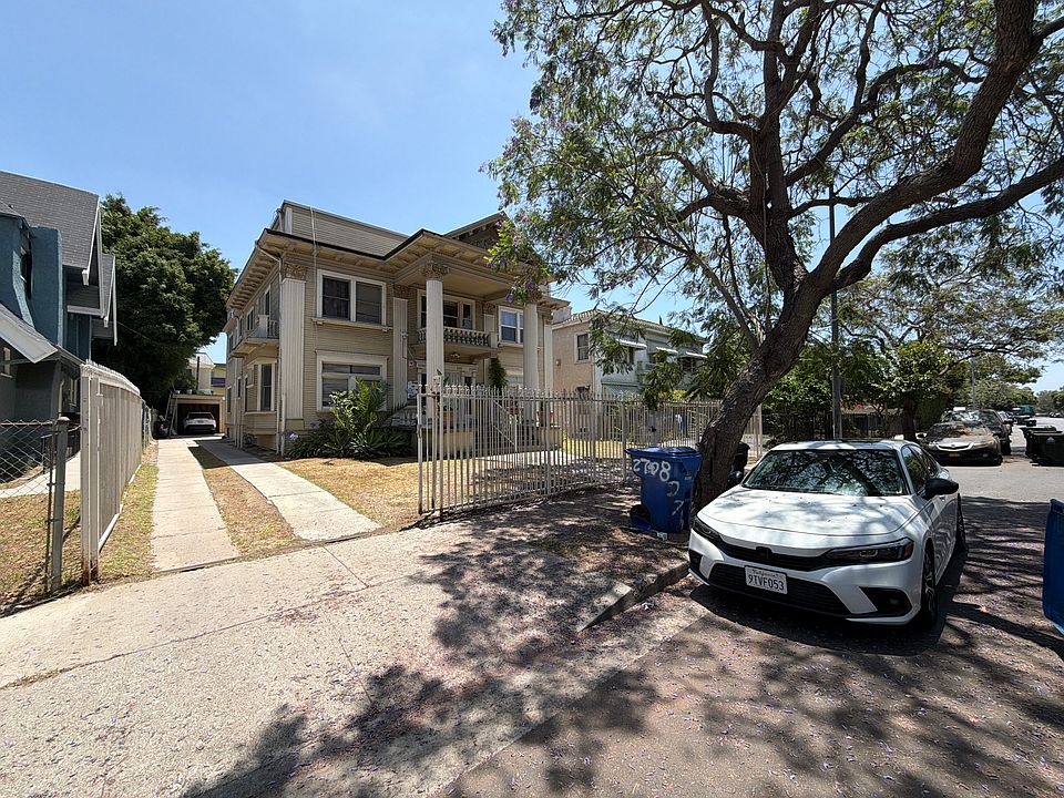 1st image of 2708 Raymond Ave