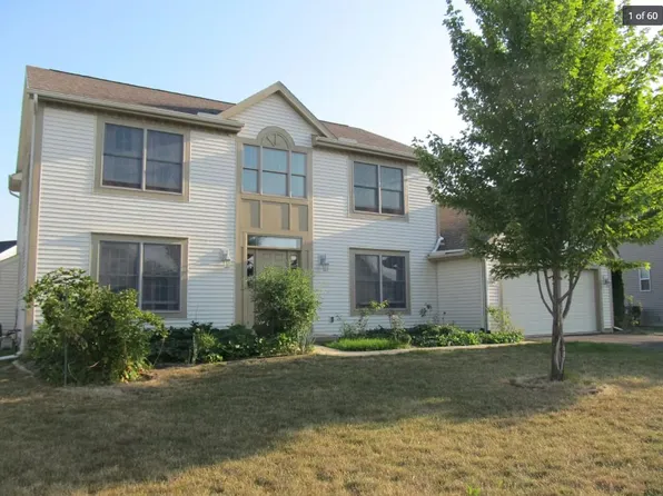 26693 Amberwood Dr, Perrysburg, OH 43551