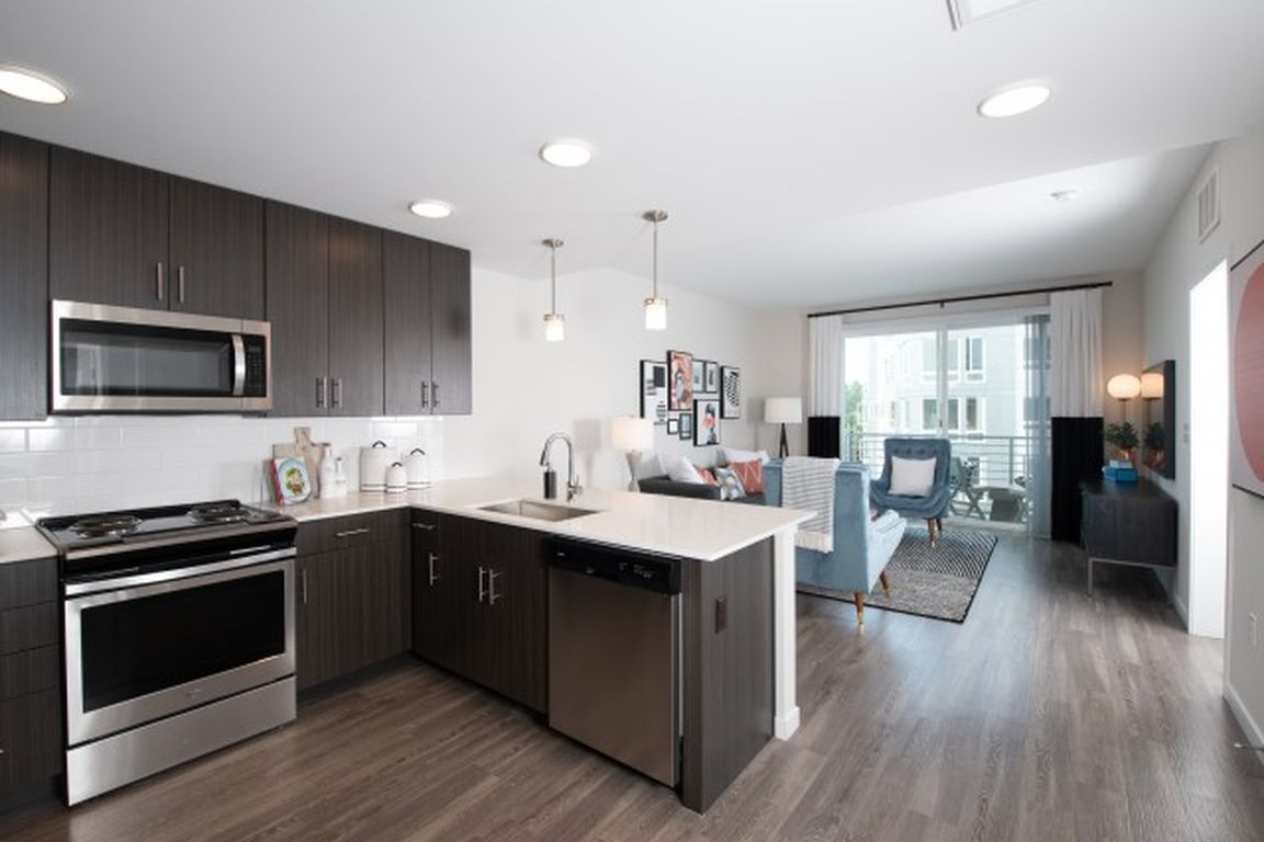 Dwell 2nd Street One Bedroom Model