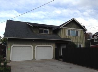 1403 NW 7th St APT A, Bend, OR 97703