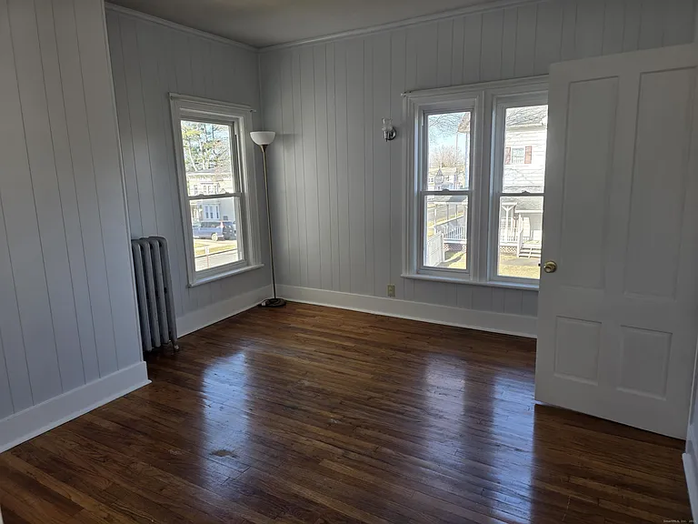 147 Pearl St #2 — Photo 15