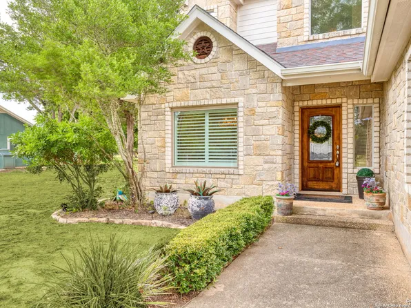 218 Deerwood, Bandera, TX 78003