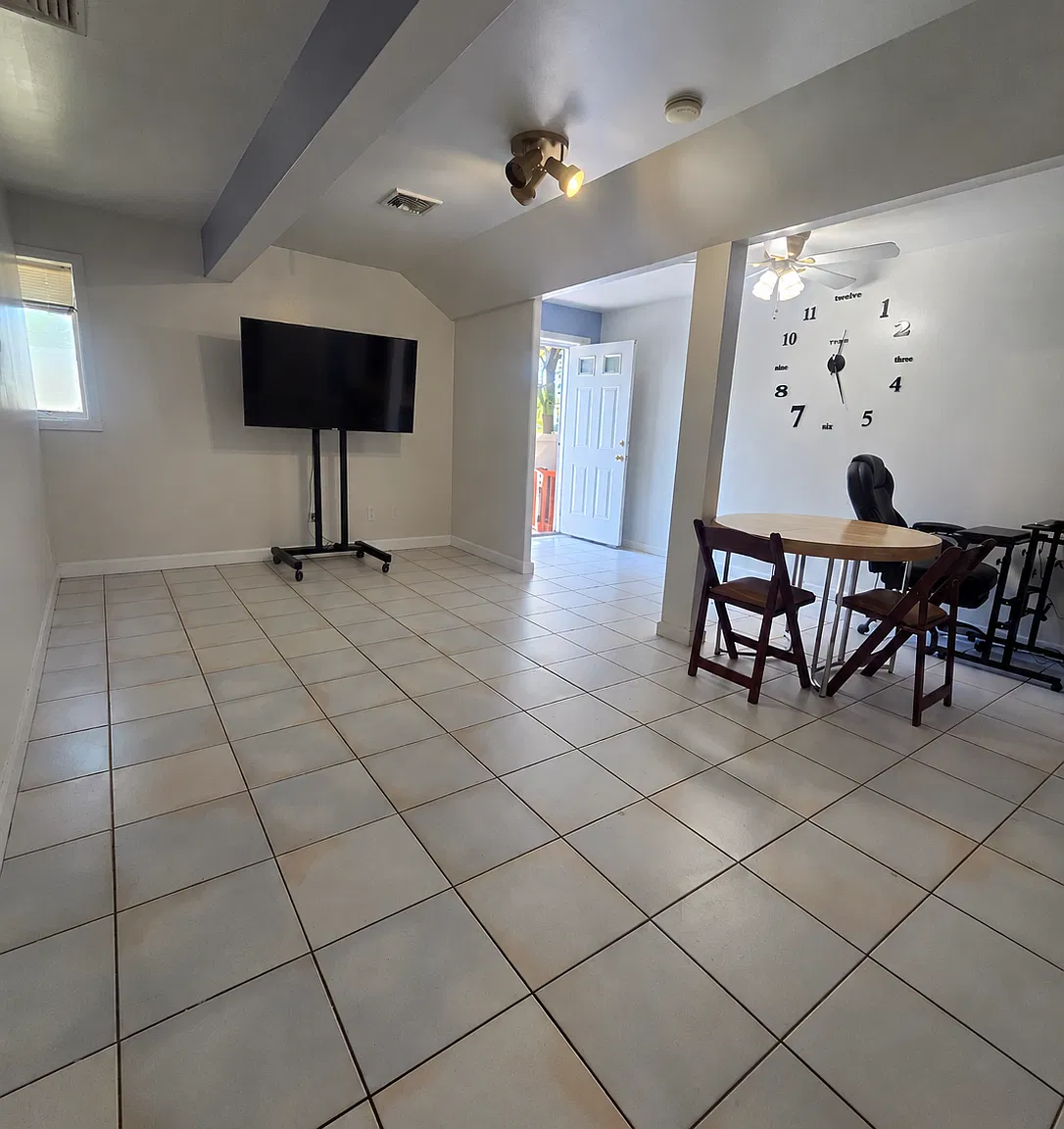 1 bed, $1,800 — Photo 4