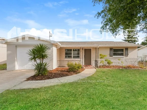 3539 Oxford Dr, Holiday, FL 34691