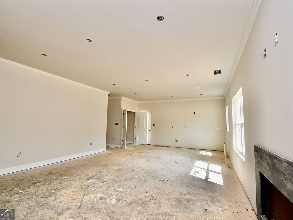 2nd image of 338 Andover Dr