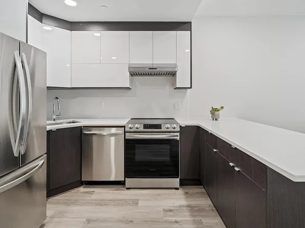 1238 63rd St #D412, Brooklyn, NY 11219
