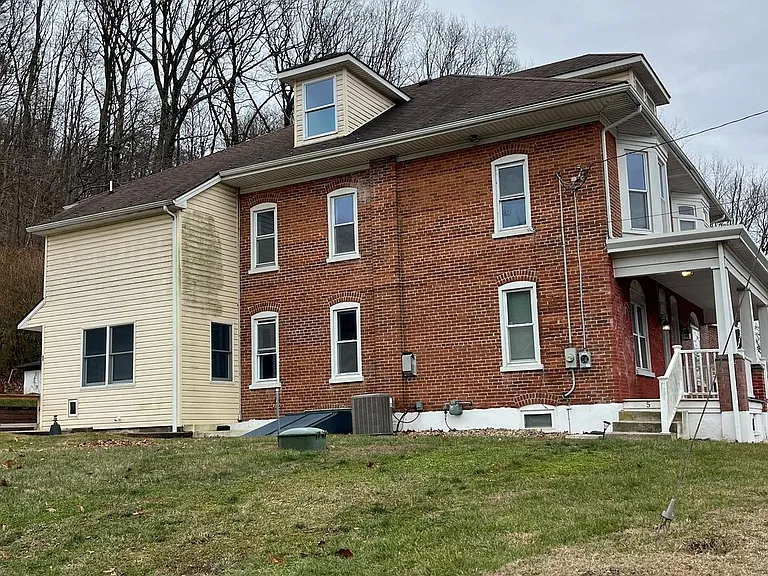 5 Ehst Rd — Photo 2