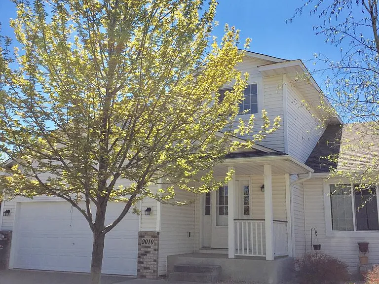 9010 Marsh Run St — Photo 1
