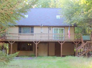 1301 Spring St, Lake Harmony, PA 18624