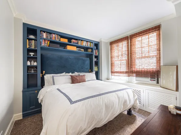 125 East 74th Street image 8 of 9