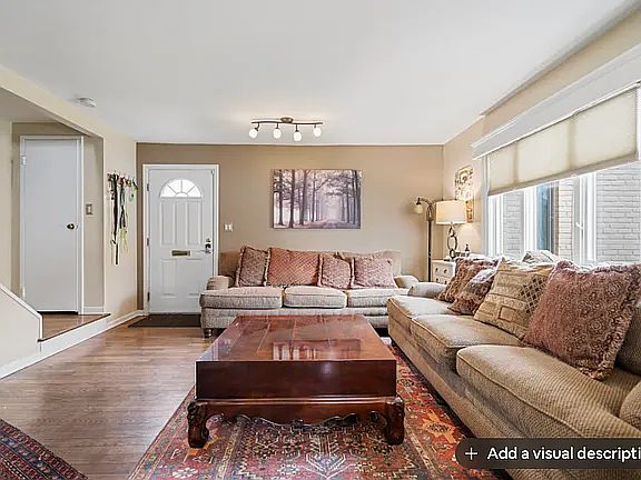 2nd image of 1971 Graefield Rd #2