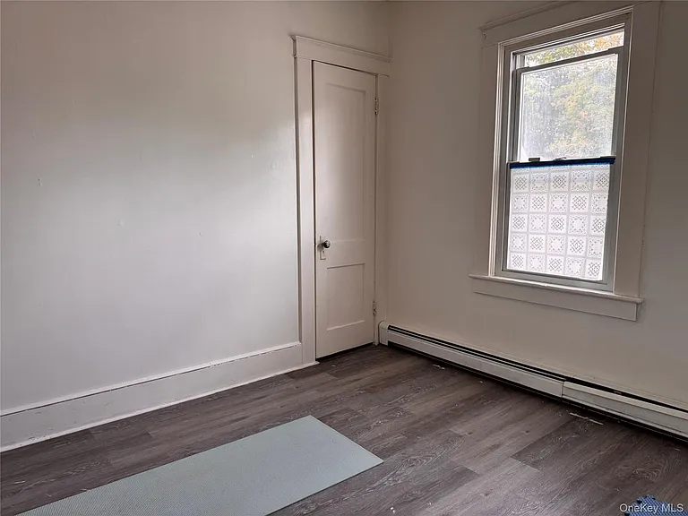109 Lake Ave — Photo 7