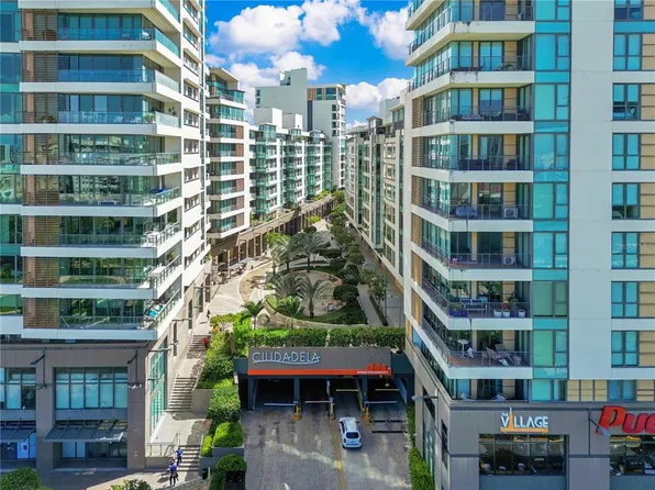 (undisclosed Address), SANTURCE, PR 00909