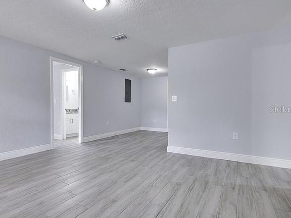 4th image of 4602 E 22nd Ave
