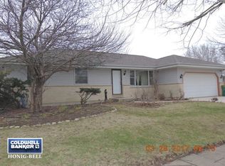 2310 Monticello Dr, Dekalb, IL 60115