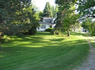 3201 McComb Rd, Stoughton, WI 53589