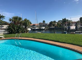 4488 39th St S, Saint Petersburg, FL 33711