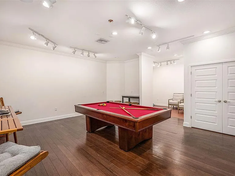 5701 S Macdill Ave — Photo 34