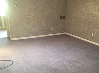 9 S York Rd FLOOR 2, Hatboro, PA 19040