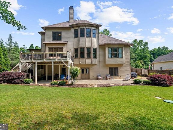 5th image of 7530 Wandering Oak Way