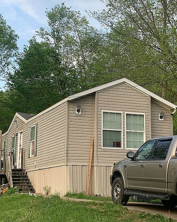 1st image of 1713 Windsor Dr