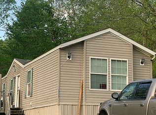 1713 Windsor Dr, Charleston, WV 25311