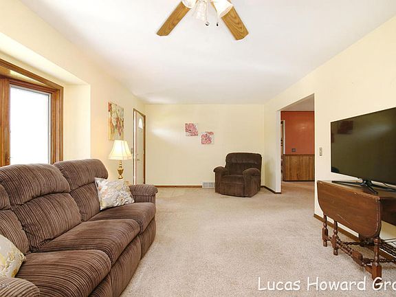 5th image of 851 Springwood Dr SE