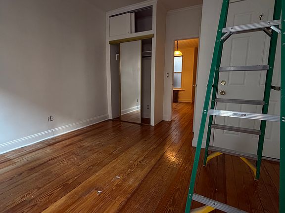 4th image of 363 Stockholm St APT 2L