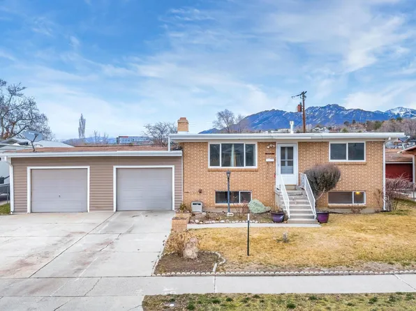 1123 E Sego Lily Dr, White City, UT 84094