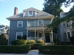 161 Davis Ave, Brookline, MA 02445