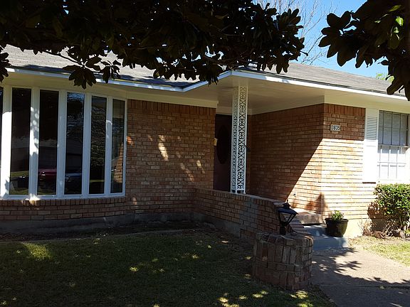 3rd image of 3835 Shady Hollow Ln