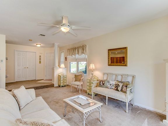 5th image of 2706 Willow Pond Dr