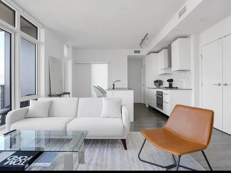 1283 Howe St #3603 — Photo 3