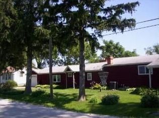 3827 River Rd, Kankakee, IL 60901