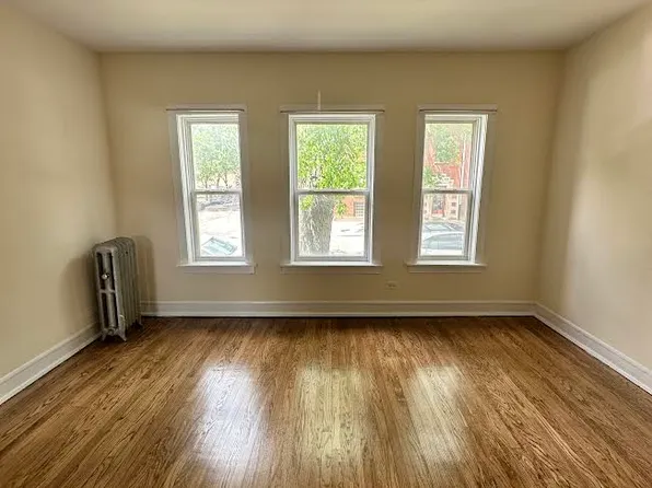 2661 N Spaulding Ave, Chicago, IL 60647