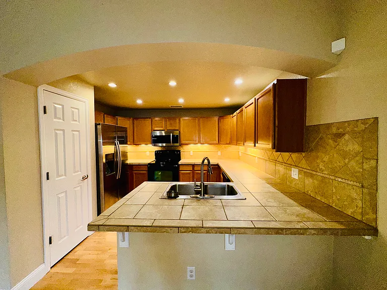16687 Las Ramblas Ln — Photo 5