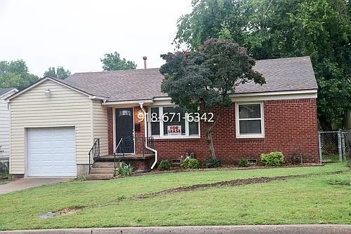 1723 S Columbia Ave Photo 1