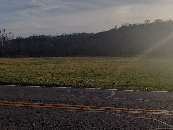 3rd image of 5625 Highway 17 N