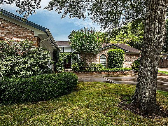 5th image of 3706 Montvale Dr