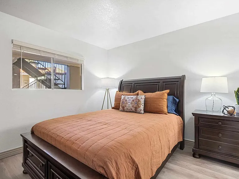4250 E Busby Dr — Photo 11