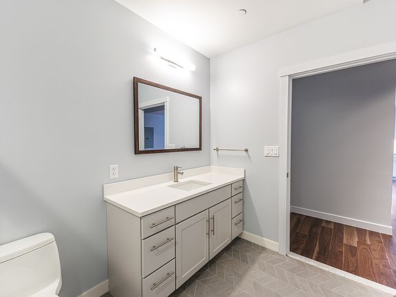 5th image of 134 Babcock St #415