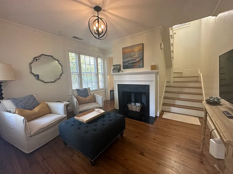 9 West St #1 — Photo 8