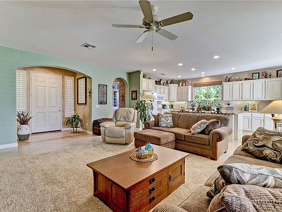 4th image of 29457 Lake Hills Dr