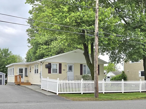 146 7th St, Leominster, MA 01453